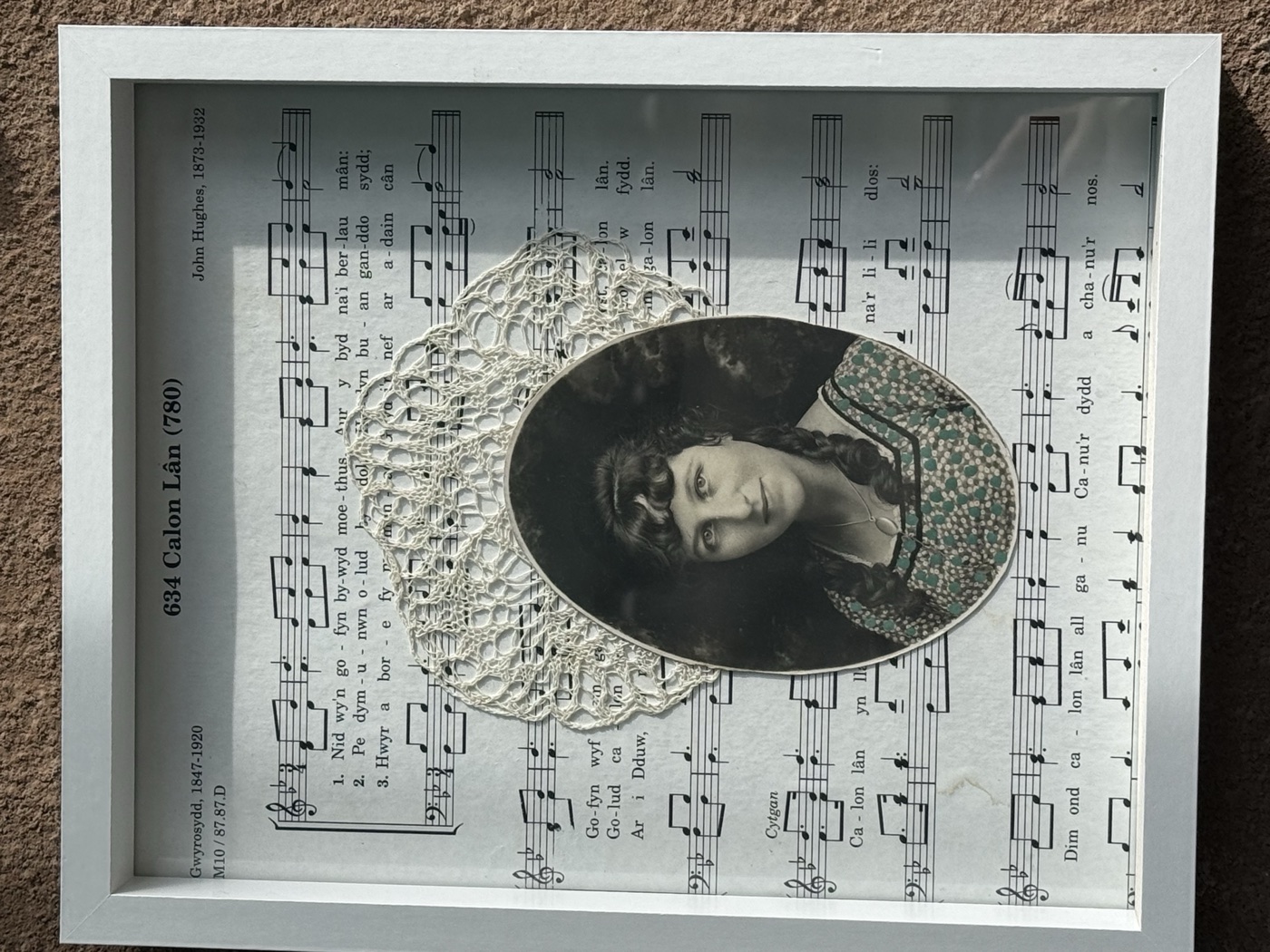 Collage analógico de Eli Martínez